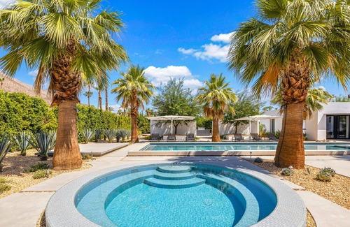 The Mesa Casa | 'Modern Mesa' Private1/2 Acre Palm Springs Estate