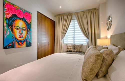 Emiliano Zapata Casa | Modern Mexican Condo with View, POOLS and GYM