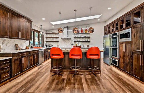 East End Casa | Modern mid century vibe in the foothills