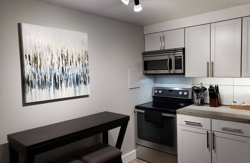 Coeur d'Alene Apartamento | Modern Mid-Town Coeur d'Alene Apartment