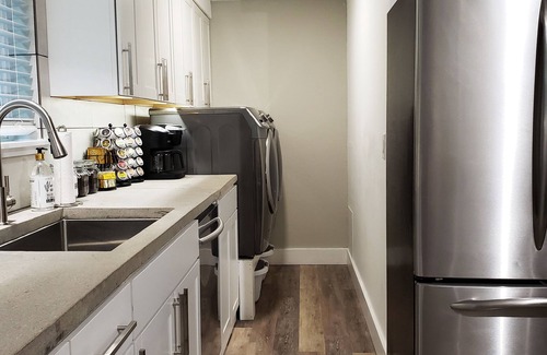 Coeur d'Alene Apartamento | Modern Mid-Town Coeur d'Alene Apartment