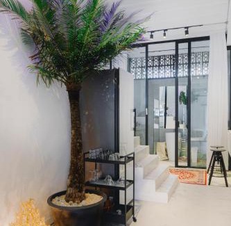 China Town Apartamento | Modern Minimalism - Mandarin Palm Penthouse