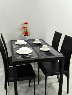 Bonifacio Global City Apartamento | Modern Minimalist 1BR Condotel at BGC Taguig