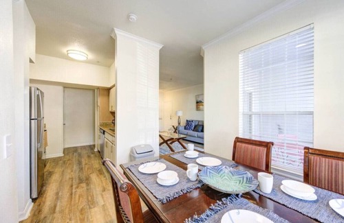MacGregor Apartamento | Modern Minimalist 2Bed | TMC & 5 min from Midtown