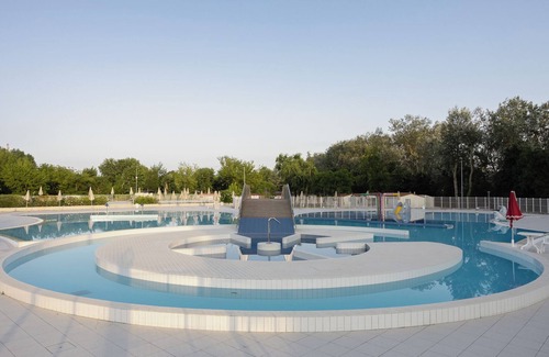 Lido Adriano Casa | Modern mobile home in Marina 3 campings included, 3 bedrooms, 2 bathrooms, beach