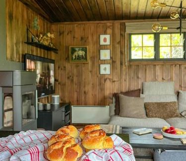 Vikberget Casa | Modern Mountain Cabin With Views Over Slokovannet