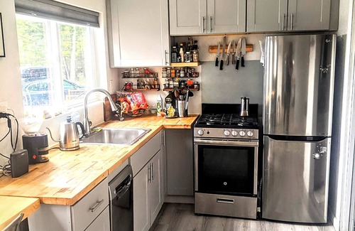 Bozeman Casa | Modern Mountain Home w/ Stunning Mountain Views. The best of what SW Montana!