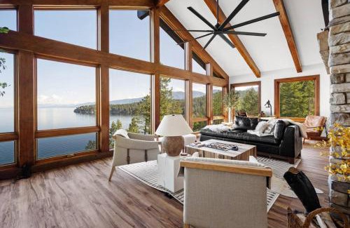 Finley Point Casa | Modern Mountain Lake House