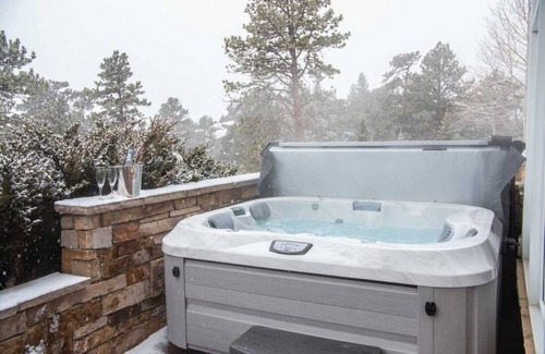 Stanley Hills Condominio | Modern Mountain Living!
