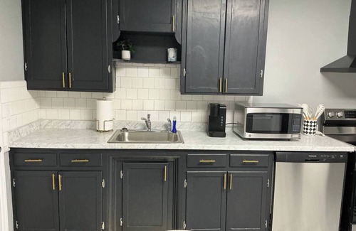 Midwest City Casa | Modern Nest-Cozy 2 Bedroom, Modern Nest-Contemporary 2 Bedroom