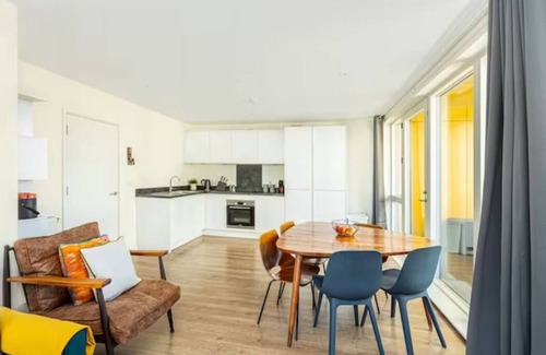 Coldharbour Apartamento | Modern New 2BR flat w/Balcony in peaceful Brixton