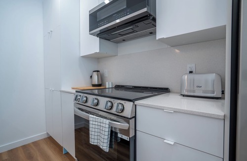 Saint Henri Apartamento | Modern New Studio in Trendy Saint-Henri