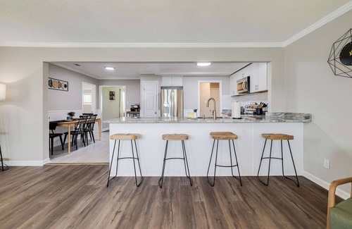Port Wentworth Casa | Modern newly renovated home close to Savannah/Hilton Head
