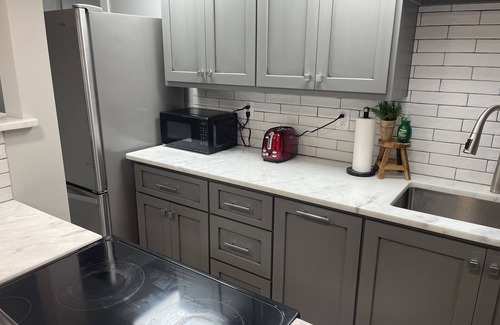 Dalton Apartamento | Modern, no street noise, central location!