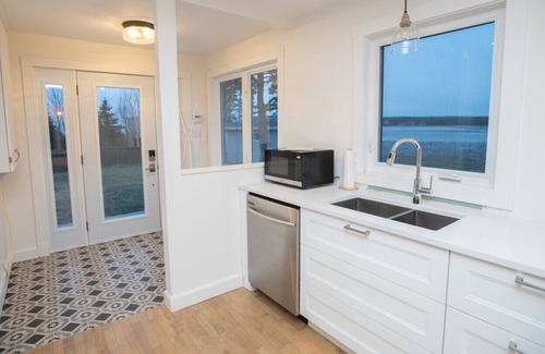 Lawrencetown Cabaña | Moderna casa frente al mar con vistas al millón de dólares