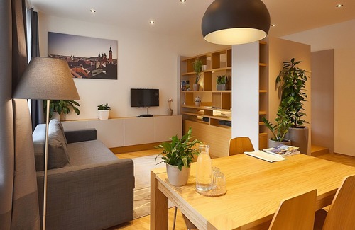 Josefov Apartamento | Modern Old Town Apartment In Art Deco House