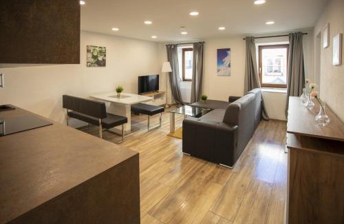 Hall In Tirol Apartamento | Modern Old Town Apartment