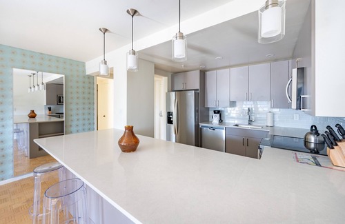 Prudential - St. Botolph Apartamento | Modern one-bedroom apartment in central Back Bay,