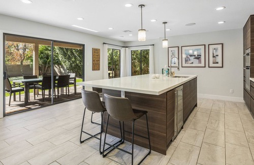 Eastwood Casa | Modern open house, close to everything yet green, quiet, and private.