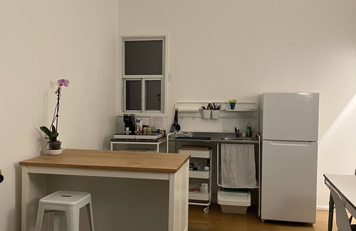 Beaconsfield Village Apartamento | Modern Ossington Apartment