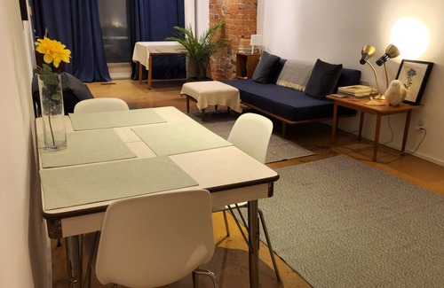 Beaconsfield Village Apartamento | Modern Ossington Apartment