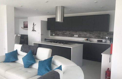 Millendreath Apartamento | Panorámico-Apartamento-Baño Privado-Vista al Mar-Kilmartin A
