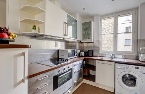 Quartier de l'Ecole-Militaire Apartamento | Modern Paris 2BR near Montparnasse