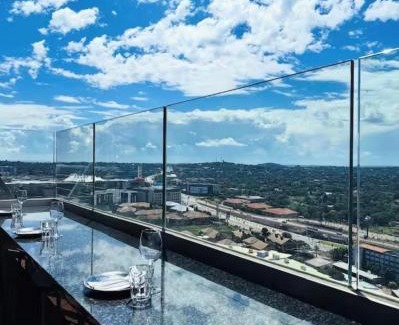 Menlyn Apartamento | Modern & Peaceful Studio