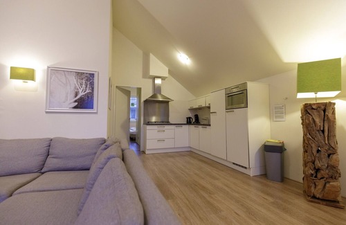 Heimbach Apartamento | Moderno ático con vistas al valle de Rur