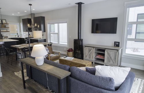 Red Lodge Casa | Modern, pet-friendly mountain house!