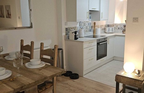 Cupar Apartamento | Modern, pet-friendly studio, close to Scotlands best golf courses!