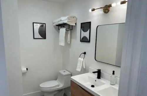 Edenvale Casa | Modern place with 3 bedrooms & 2 bathrooms