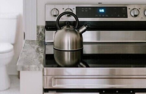 Chambersburg Apartamento | Modern Retreat Free laundry, parking, fast Wi-Fi