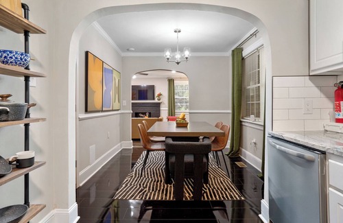 Rocky Mount Casa | Modern Retreat - Super Cozy