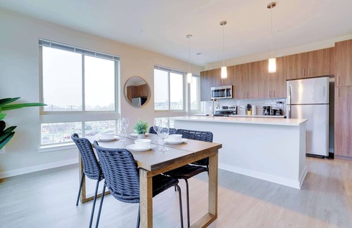 Jefferson Manor Apartamento | Modern Retreat W Gym & Prime Location
