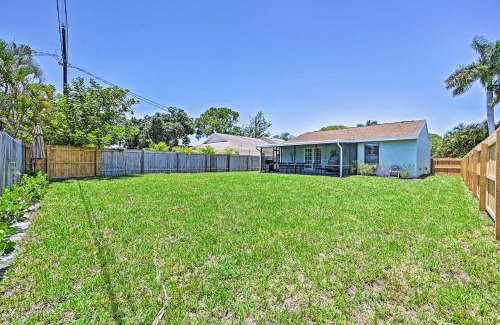 Naples Park Casa | Modern Retreat with Pool Near Vanderbilt Beach!