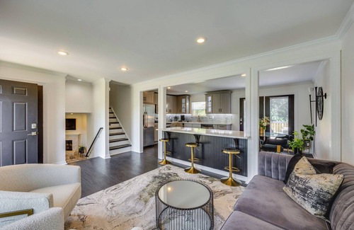 Montrose Casa | Modern Richmond Home w/ Deck, Close to Downtown!