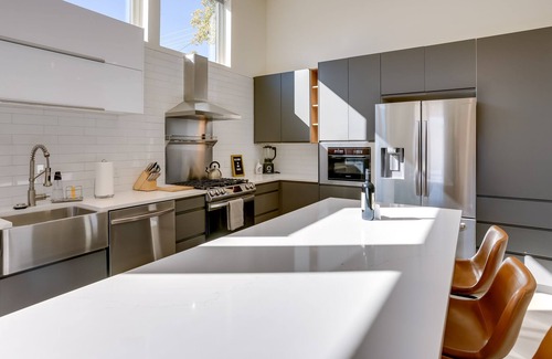 Ridgway Casa | Modern Ridgway Home: Walk to Town, Mountain Views!