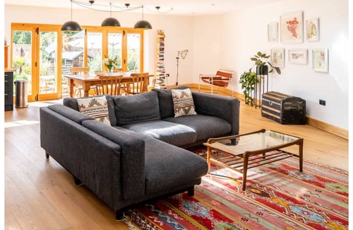 Norwich Casa | Modern Riverside Retreat, Norwich