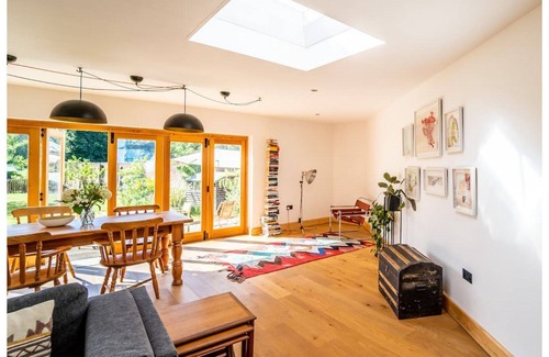 Norwich Casa | Modern Riverside Retreat, Norwich