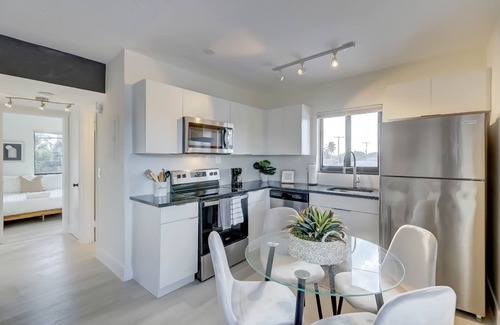 Coral Ridge Isles Apartamento | Modern & Rlx space for 6 ppl