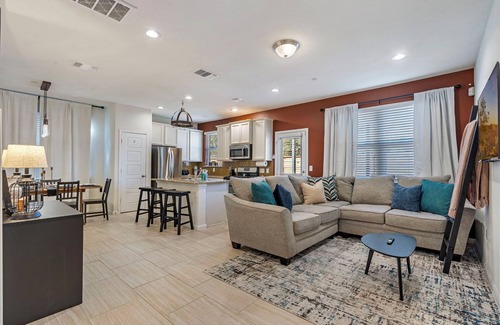 Round Rock Casa | Modern Rock 3BR 3B Downtown