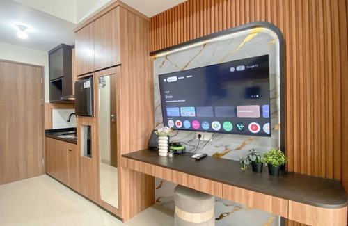 Kedungmanggu Apartamento | Modern Scandinavian Studio At Lrt City Sentul - Royal Sentul Park Apartment