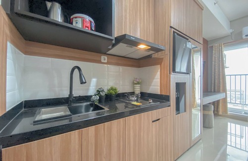 Kedungmanggu Apartamento | Modern Scandinavian Studio At Lrt City Sentul - Royal Sentul Park Apartment