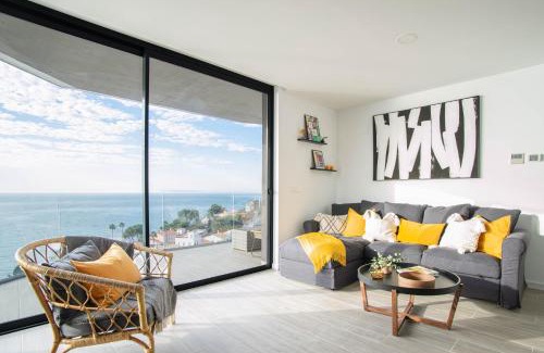 L'Albufereta Apartamento | Modern sea front East Wind