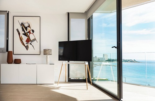 L'Albufereta Apartamento | Modern sea front Lighthouse