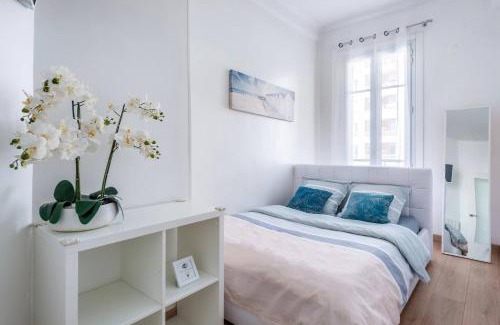 La Californie Apartamento | Modern Sea View Apartment on Promenade des Anglais