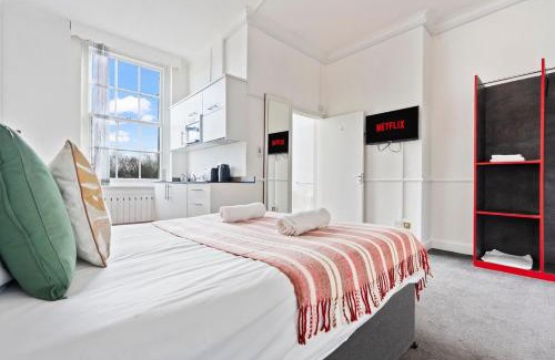 Dudley Apartamento | Modern Self-Contained Studio in Dudley with Parking