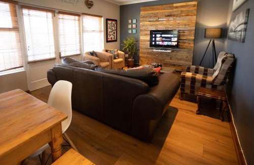 Trawal Apartamento | Modern Shabby Chic Apartment