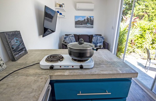 Sámara Casa | ¡Contenedor limpio y moderno cerca de la playa! 1 de 2 en nuestra propiedad.